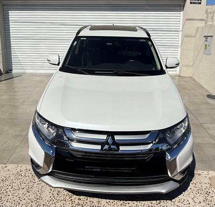 MITSUBISHI OUTLANDER 2.0 16V GASOLINA 4P AUTOMÁTICO MITSUBISHI OUTLANDER 2.0 16V GASOLINA 4P AUTOMÁTICO